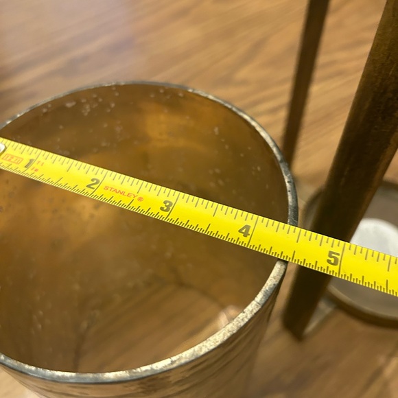 Christmas gift candle holder - present - rubbed gold - glass & metal - Picture 10 of 11